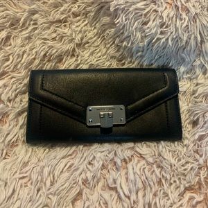 Michael Kors Kinsley Wallet